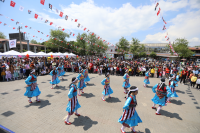 EFES SELÇUK’TA 23 NİSAN ÇOCUK ŞENLİĞİ: ÇOCUKLAR ÖZGÜRDÜR, SOKAK OYUNLARIYLA BÜYÜR…